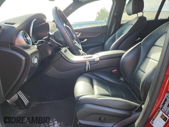 2021 Mercedes-Benz GLC 300 with VIN W1N0G8EB8MF872880, listed as a Copart auction lot 61309195 with 43,816 mi miles and Salvage title. Bid and sale history available at DreamBid. Image 7.