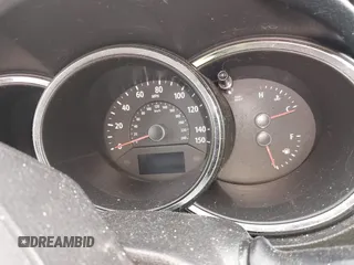 2013 Kia Sorento EX z VIN 5XYKUDA61DG321679, wystawiony jako IAAI lot #42013051 z przebiegiem Nie podano mil oraz . Historia ofert i sprzedaży dostępna na DreamBid. Obrazek 7.