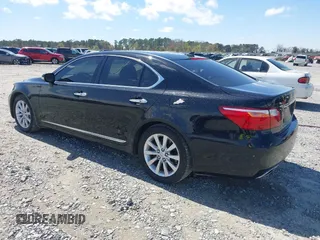 2011 Lexus LS 460 z VIN JTHCL5EF3B5010315, wystawiony jako IAAI lot #41842776 z przebiegiem 91 938 mil mil oraz . Historia ofert i sprzedaży dostępna na DreamBid. Obrazek 3.