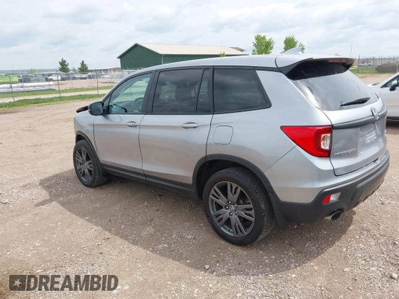 2020 Honda Passport EX-L with VIN 5FNYF8H59LB014260, listed as a IAAI auction lot 42274421 with 111,830 mi miles and . Bid and sale history available at DreamBid. Image 3.