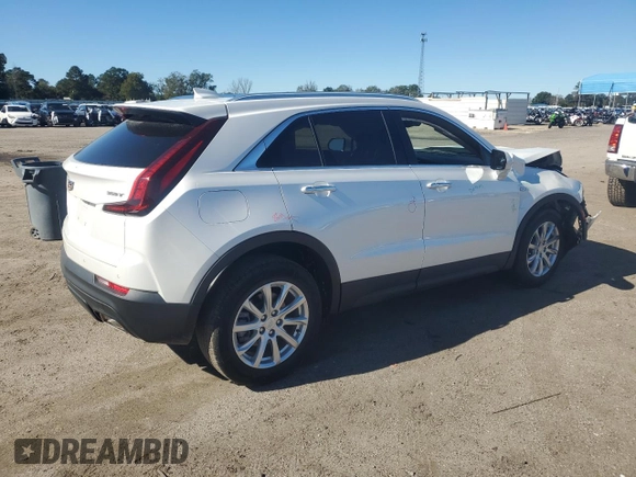 2022 Cadillac XT4 FWD Luxury с VIN 1GYAZAR48NF105857, выставлен на аукционе Copart как лот 81263584 с пробегом 17 352 миль миль и На запчасти • Non repairable. История ставок и продаж доступна на DreamBid. Изображение 3.