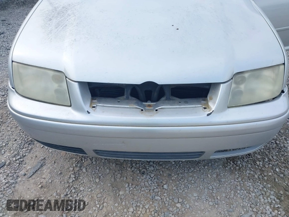 2001 Volkswagen Jetta с VIN WVWTG61J11W579971, выставлен на аукционе IAAI как лот 42032001 с пробегом 173 015 миль миль и . История ставок и продаж доступна на DreamBid. Изображение 6.