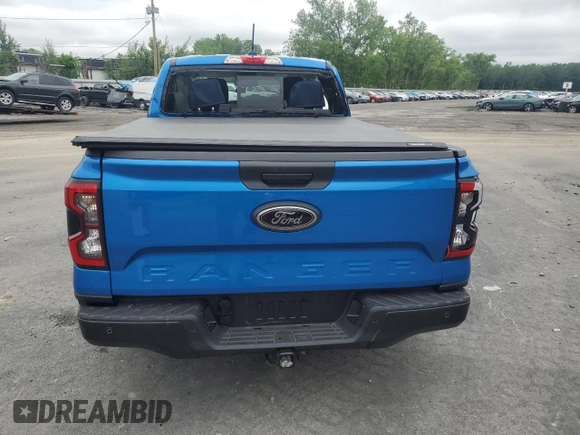 2025 Ford Ranger XLT z VIN 1FTER4HP2SLE06397, wystawiony jako Copart lot #61433065 z przebiegiem Nie podano mil oraz Szkoda całkowita • Salvage title. Historia ofert i sprzedaży dostępna na DreamBid. Obrazek 6.
