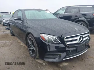 2019 Mercedes-Benz E-Class E 300 with VIN WDDZF4JB8KA526831, listed as a IAAI auction lot 41803511 with 120,412 mi miles. Bid and sale history available at carsss.com. Image 1.