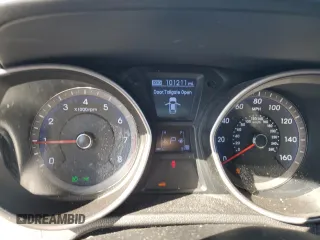 2013 Hyundai Elantra GT w/Blue Int with VIN KMHD35LE8DU052810, listed as a Copart auction lot 72935104 with 101,211 mi miles and Salvage Title. Bid and sale history available at carsss.com. Image 9.
