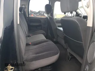 2005 Dodge 2500 SLT z VIN 3D7KS28C35G732726, wystawiony jako Copart lot #86070894 z przebiegiem 152 057 mil mil oraz Szkoda całkowita • Salvage title. Historia ofert i sprzedaży dostępna na DreamBid. Obrazek 10.
