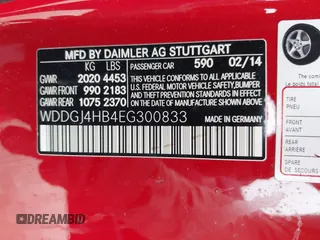 2014 Mercedes-Benz C 250 with VIN WDDGJ4HB4EG300833, listed as a IAAI auction lot 42551110 with 78,626 mi miles and . Bid and sale history available at DreamBid. Image 9.