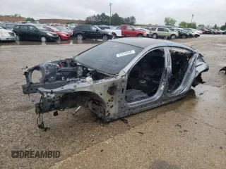 2016 BMW M6 z VIN WBS6E9C5XGG393734, wystawiony jako Copart lot #70883954 z przebiegiem Nie podano mil oraz Nie do naprawy. Historia ofert i sprzedaży dostępna na DreamBid. Obrazek 1.