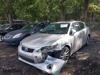 2012 Lexus CT 200h with VIN JTHKD5BH7C2105655, listed as a IAAI auction lot 40345450 with 1 miles. Bid and sale history available at carsss.com. Image 17.