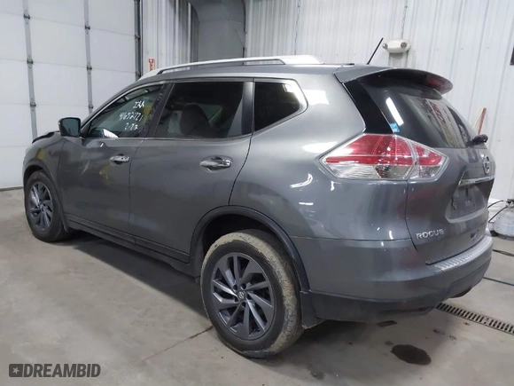 2016 Nissan Rogue SL with VIN 5N1AT2MT4GC850004, listed as a IAAI auction lot 41652721 with 200,650 mi miles. Bid and sale history available at carsss.com. Image 3.