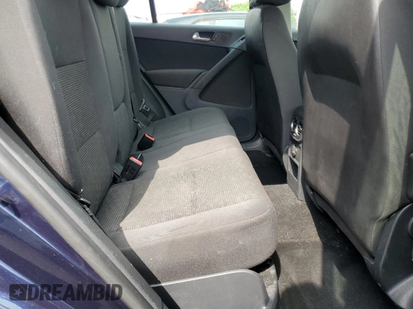 2013 Volkswagen Tiguan S with VIN WVGAV3AX6DW621714, listed as a Copart auction lot 54730565 with 121,257 mi miles and Salvage title. Bid and sale history available at DreamBid. Image 11.