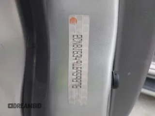 2001 Chevrolet Tracker LT z VIN 2CNBJ634916959876, wystawiony jako IAAI lot #42166992 z przebiegiem 97 878 mil mil oraz . Historia ofert i sprzedaży dostępna na DreamBid. Obrazek 9.
