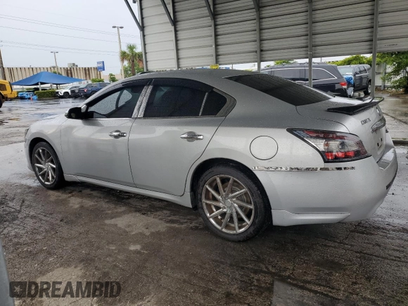 2013 Nissan Maxima SV z VIN 1N4AA5AP4DC845387, wystawiony jako Copart lot #59285485 z przebiegiem 99 719 mil mil oraz Czysty tytuł • Clean title. Historia ofert i sprzedaży dostępna na DreamBid. Obrazek 2.