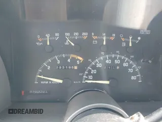 1994 Chevrolet Blazer z VIN 1GNEK18K0RJ366258, wystawiony jako IAAI lot #42471534 z przebiegiem 233 185 mil mil oraz . Historia ofert i sprzedaży dostępna na DreamBid. Obrazek 7.