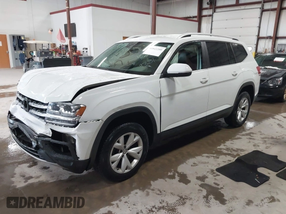 2018 Volkswagen Atlas SE with VIN 1V2KR2CA2JC569381, listed as a IAAI auction lot 41843200 with 87,769 mi miles and . Bid and sale history available at DreamBid. Image 17.