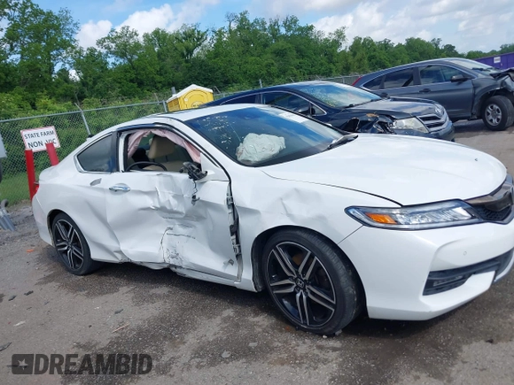 2016 Honda Accord Touring z VIN 1HGCT2B08GA004719, wystawiony jako IAAI lot #42096062 z przebiegiem 113 089 mil mil oraz . Historia ofert i sprzedaży dostępna na DreamBid. Obrazek 13.