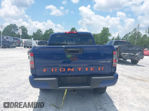2022 Nissan Frontier Pro-4X z VIN 1N6ED1EK3NN634775, wystawiony jako IAAI lot #42789790 z przebiegiem 25 453 mil mil oraz . Historia ofert i sprzedaży dostępna na DreamBid. Obrazek 17.