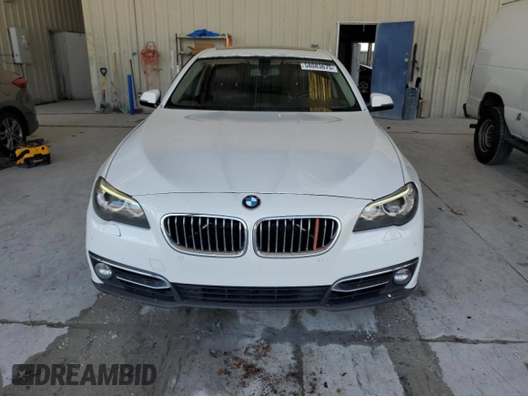 2015 BMW 5 Series 528i z VIN WBA5A5C59FD515178, wystawiony jako Copart lot #58083675 z przebiegiem 170 333 mil mil oraz Szkoda całkowita • Salvage title. Historia ofert i sprzedaży dostępna na DreamBid. Obrazek 5.
