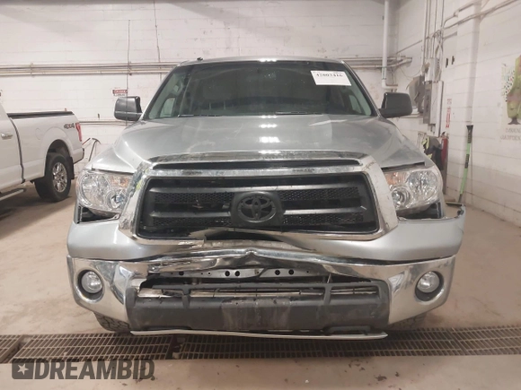 2011 Toyota Tundra 4WD Truck with VIN 5TFDW5F16BX187753, listed as a IAAI auction lot 42003416 with 239,476 mi miles. Bid and sale history available at carsss.com. Image 12.