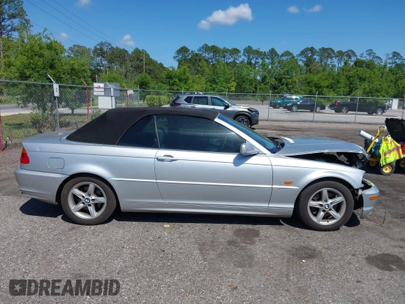 2002 BMW 3 Series 325Ci with VIN WBABS33492PG86813, listed as a IAAI auction lot 42074468 with 136,299 mi miles and . Bid and sale history available at DreamBid. Image 14.