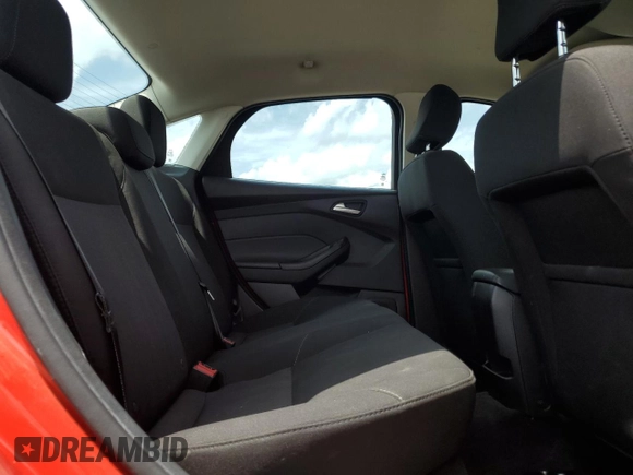 2017 Ford Focus SE z VIN 1FADP3F25HL339828, wystawiony jako Copart lot #61400925 z przebiegiem 69 806 mil mil oraz Szkoda całkowita • Salvage title. Historia ofert i sprzedaży dostępna na DreamBid. Obrazek 10.