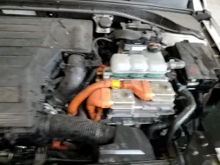 2019 Hyundai Ioniq Blue с VIN KMHC65LCXKU180321, выставлен на аукционе Copart как лот 44414595 с пробегом 135 283 миль миль и Списание • Salvage title. История ставок и продаж доступна на DreamBid. Изображение 16.