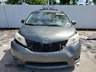 2014 Toyota Sienna XLE with VIN 5TDYK3DC1ES453924, listed as a Copart auction lot 56148565 with 198,185 mi miles and Clean title. Bid and sale history available at DreamBid. Image 5.