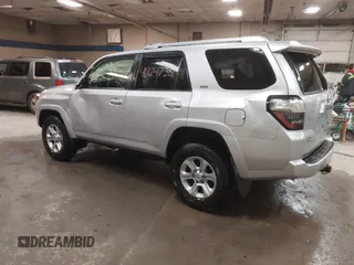 2018 Toyota 4Runner SR5 with VIN JTEBU5JR5J5501151, listed as a IAAI auction lot 41924738 with 83,505 mi miles and . Bid and sale history available at DreamBid. Image 3.