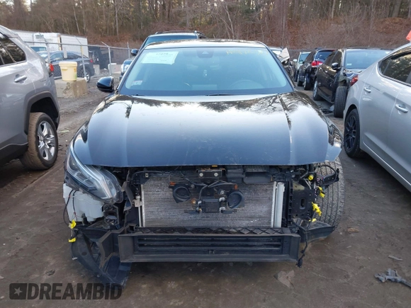 2019 Nissan Altima 2.5 SL with VIN 1N4BL4EV1KC113863, listed as a IAAI auction lot 41723231 with 99,165 mi miles. Bid and sale history available at carsss.com. Image 13.
