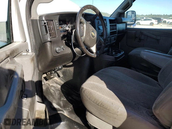 2018 Chevrolet Express Cargo Van with VIN 1GCWGAFP7J1308813, listed as a Copart auction lot 76701314 with 230,531 mi miles and Clean Title. Bid and sale history available at carsss.com. Image 8.