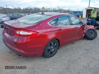 2013 Ford Fusion SE with VIN 3FA6P0HR8DR265088, listed as a IAAI auction lot 42043865 with 142,814 mi miles. Bid and sale history available at carsss.com. Image 4.