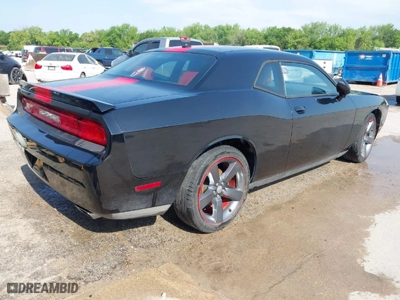 2014 Dodge Challenger SXT with VIN 2C3CDYAG7EH311556, listed as a IAAI auction lot 41868774 with 176,764 mi miles. Bid and sale history available at carsss.com. Image 4.