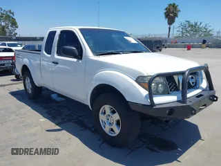 2005 Nissan Frontier SE with VIN 1N6AD06UX5C435906, listed as a IAAI auction lot 42821107 with 194,808 mi miles and . Bid and sale history available at DreamBid. Image 1.