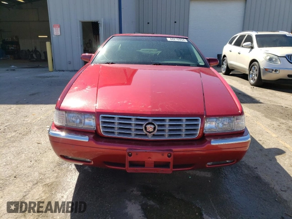 2002 Cadillac Eldorado z VIN 1G6EL12Y02B101569, wystawiony jako Copart lot #46216994 z przebiegiem 94 758 mil mil oraz Szkoda całkowita • Salvage title. Historia ofert i sprzedaży dostępna na DreamBid. Obrazek 5.