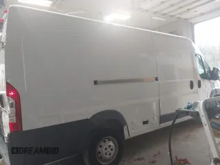 2018 Ram ProMaster Cargo with VIN 3C6URVJG7JE137890, listed as a IAAI auction lot 41781696 with 86,060 mi miles. Bid and sale history available at carsss.com. Image 13.