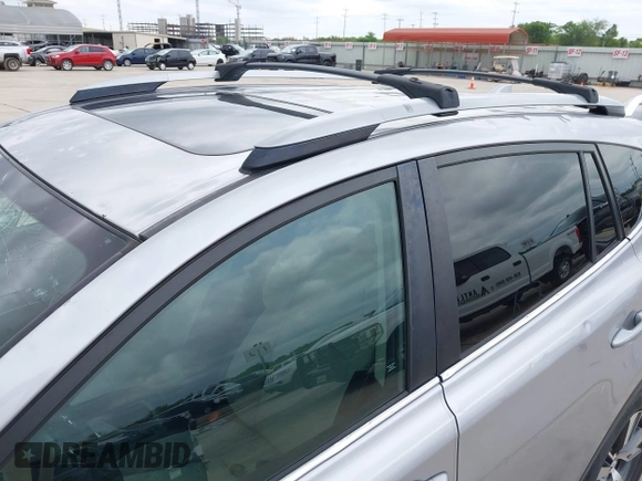 2017 Toyota RAV4 XLE with VIN 2T3WFREV3HW321796, listed as a IAAI auction lot 42080479 with 104,014 mi miles and . Bid and sale history available at DreamBid. Image 17.
