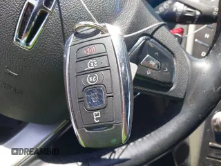 2019 Lincoln MKC Reserve с VIN 5LMCJ3C93KUL35294, выставлен на аукционе IAAI как лот 41978877 с пробегом 41 855 миль миль и . История ставок и продаж доступна на DreamBid. Изображение 11.
