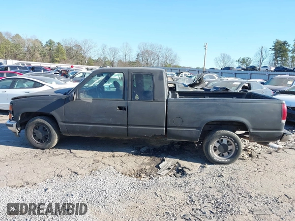 1998 Chevrolet Silverado 1500 with VIN 2GCEC19R6W1166234, listed as a IAAI auction lot 41652190 with 287,103 mi miles and . Bid and sale history available at DreamBid. Image 14.