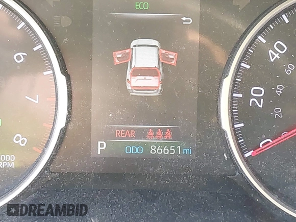 2019 Toyota RAV4 LE with VIN JTMK1RFV0KD003070, listed as a IAAI auction lot 42051761 with 86,651 mi miles. Bid and sale history available at carsss.com. Image 15.