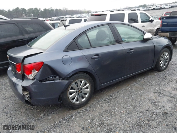 2014 Chevrolet Cruze LS with VIN 1G1PA5SH0E7103809, listed as a IAAI auction lot 41811167 with 181,849 mi miles. Bid and sale history available at carsss.com. Image 4.