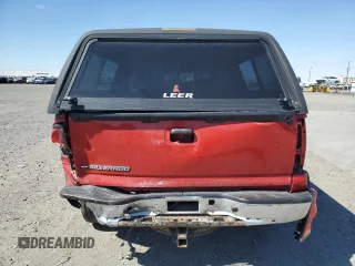 2006 Chevrolet Silverado 1500 LT1 with VIN 2GCEK13T561118618, listed as a Copart auction lot 53527915 with 121,597 mi miles and Salvage Title. Bid and sale history available at carsss.com. Image 6.
