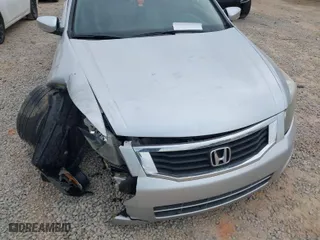 2011 Honda Accord Sdn SE with VIN 1HGCP2F64BA097329, listed as a IAAI auction lot 41688276 with 103,228 mi miles. Bid and sale history available at carsss.com. Image 6.