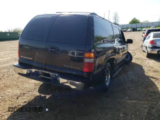 2000 Chevrolet Suburban LT with VIN 3GNEC16TXYG166447, listed as a Copart auction lot 43292602 with 258,929 mi miles and Salvage Title. Bid and sale history available at carsss.com. Image 4.