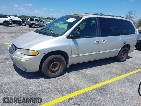 2000 Chrysler Town & Country LX с VIN 1C4GP44G2YB633690, выставлен на аукционе IAAI как лот 42025934 с пробегом Не указан миль и . История ставок и продаж доступна на DreamBid. Изображение 2.