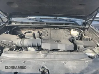2020 Toyota 4Runner SR5 with VIN JTEBU5JR8L5756184, listed as a Copart auction lot 56204525 with 102,046 mi miles and Salvage title. Bid and sale history available at DreamBid. Image 12.