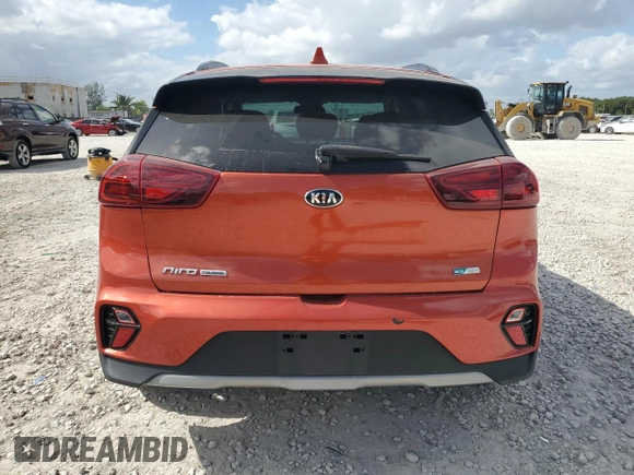 2021 Kia Niro Touring with VIN KNDCC3LC7M5463144, listed as a Copart auction lot 80680704 with 53,290 mi miles and Non Repairable. Bid and sale history available at carsss.com. Image 6.