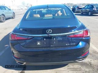 2024 Lexus ES with VIN 58ADZ1B16RU170845, listed as a IAAI auction lot 41897165 with 11,704 mi miles. Bid and sale history available at carsss.com. Image 17.
