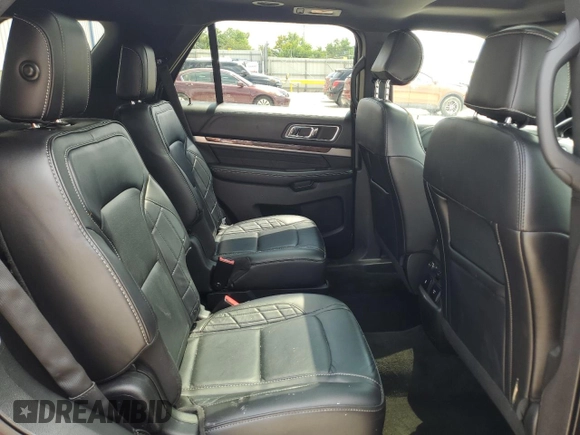 2017 Ford Explorer Platinum z VIN 1FM5K8HT1HGD20357, wystawiony jako Copart lot #63019495 z przebiegiem 134 960 mil mil oraz Szkoda całkowita • Salvage title. Historia ofert i sprzedaży dostępna na DreamBid. Obrazek 11.