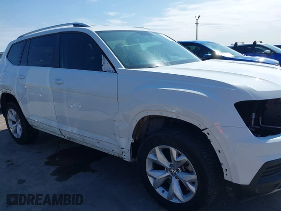 2018 Volkswagen Atlas S with VIN 1V2AP2CA1JC565274, listed as a IAAI auction lot 41686934 with 68,289 mi miles and . Bid and sale history available at DreamBid. Image 18.