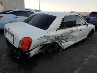 2004 Hyundai XG350 with VIN KMHFU45E64A282523, listed as a Copart auction lot 66782354 with 176,848 mi miles and Salvage Title. Bid and sale history available at carsss.com. Image 3.